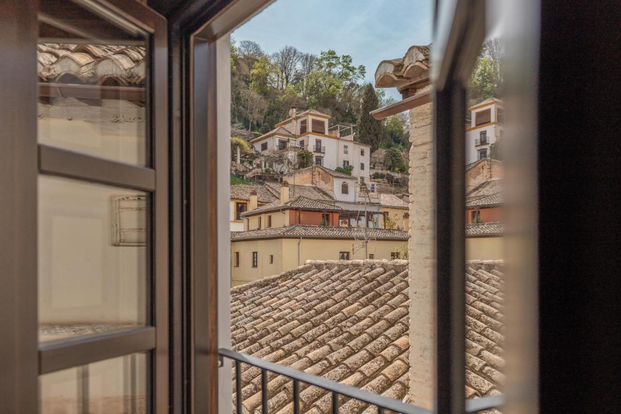 Tuguest Puerta Del Dauro Apartment Granada Exterior photo