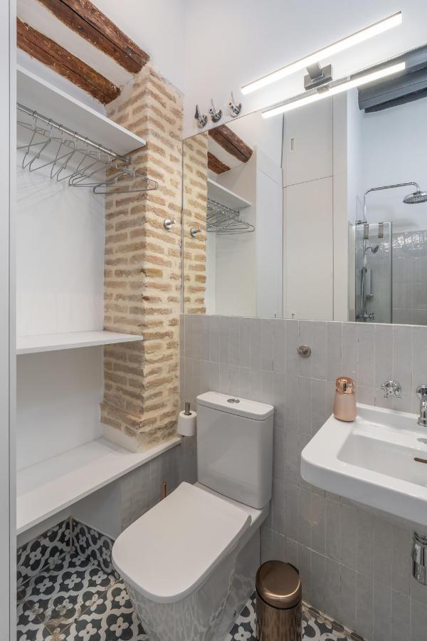 Tuguest Puerta Del Dauro Apartment Granada Exterior photo